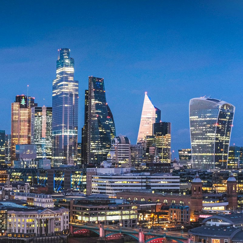 London skyline at dusk