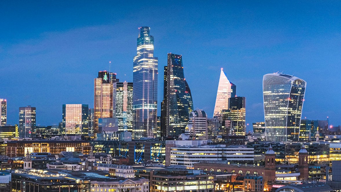 London skyline at dusk